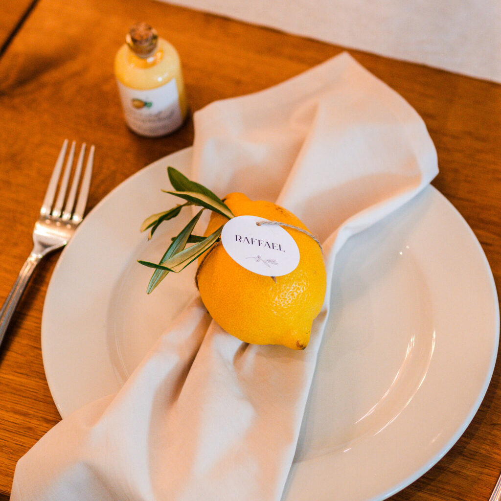 Hochzeit Platzkärtchen Zitrone